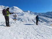 Da Foppolo al RIFUGIO MIRTILLO (1979 m) pestando neve via Passo della Croce (1943 m)- FOTOGALLERY